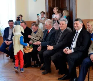 30125972 1589925681043949 1256457405 