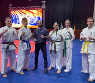 b7e4e1ff1647a66aa8c1e6c957b94a06