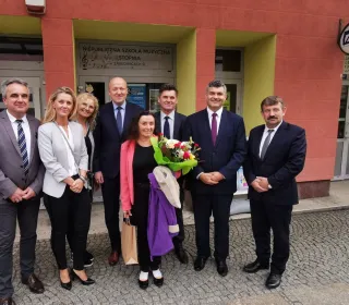 bc9e469a948d44612ca75ce290710620