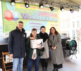 bd9dd3e157a124ff43596da763b29097