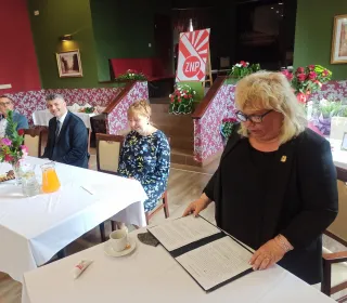 bea2d1f80ed971d58bf1f5d16707b787