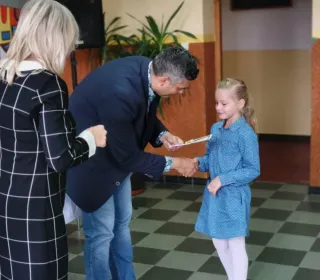 72571894 576036003203692 6254982454822567936 