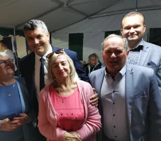 70244795 1612429192220434 1865278501079220224 