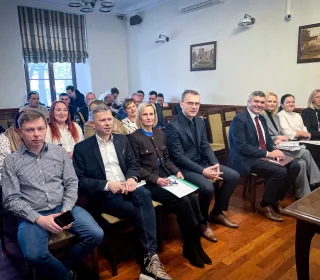 474544987 1858208831618937 3893879080615060918 