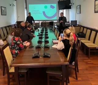 469593935 17993276549725029 3725152343347349223 