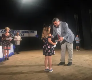 64271254 3097149036976996 7273948679701004288 