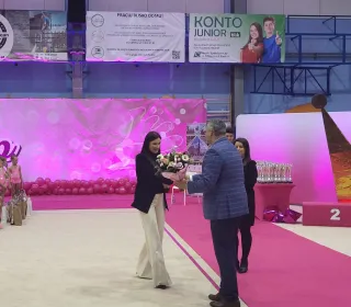 d871bc54e16662f72a5acc96d170bafa