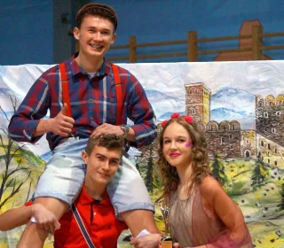 29472968 1819541561429949 6980713683101941760 