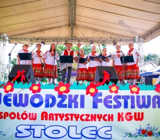 358605698 743418327784181 5673405710755930334 