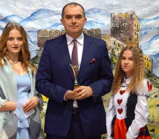 29512412 1819550801429025 2309745489513283584 