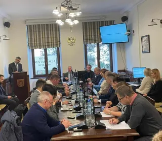 400574005 1121765112541147 852543423481006773 