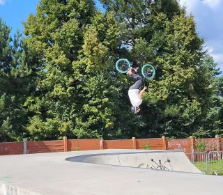 e804df885ce333e968949784583542d2