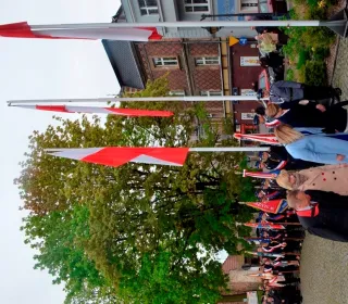 e8827f8d266a044645a45e668de9529e