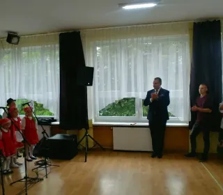 69712224 10220336435547672 140687649554825216 