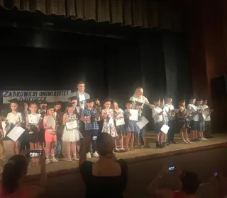 64413389 2166421053648018 6558117106225774592 