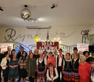 fd483b7a20b60225309cd083bf69e7cc