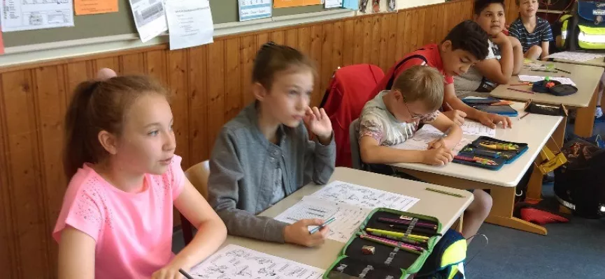 36064192_1713269818742559_4661411367369048064_n